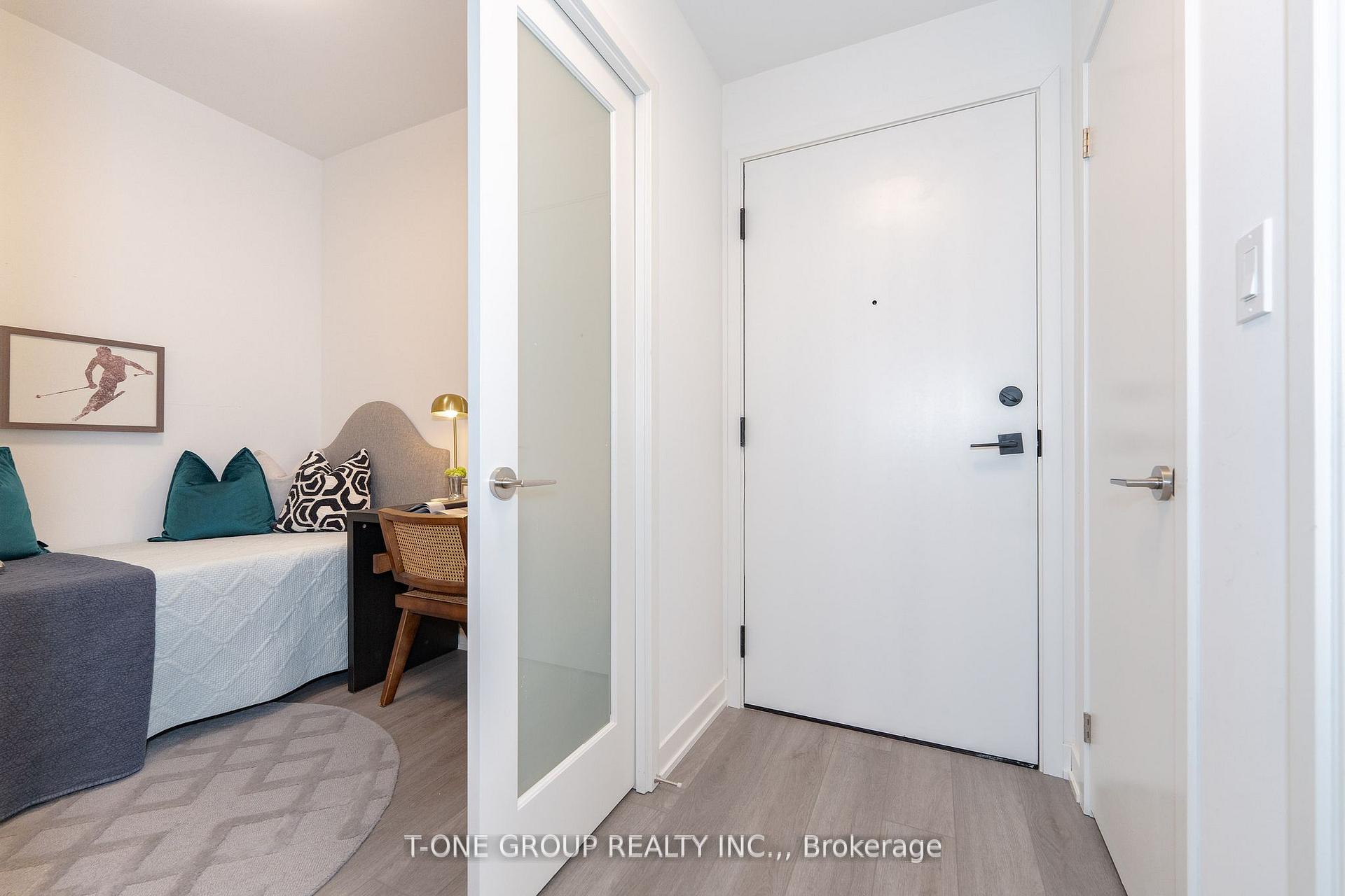 Photo 14 of Unit 709, 292 Verdale Crossing, Markham, Unionville — HOMEH