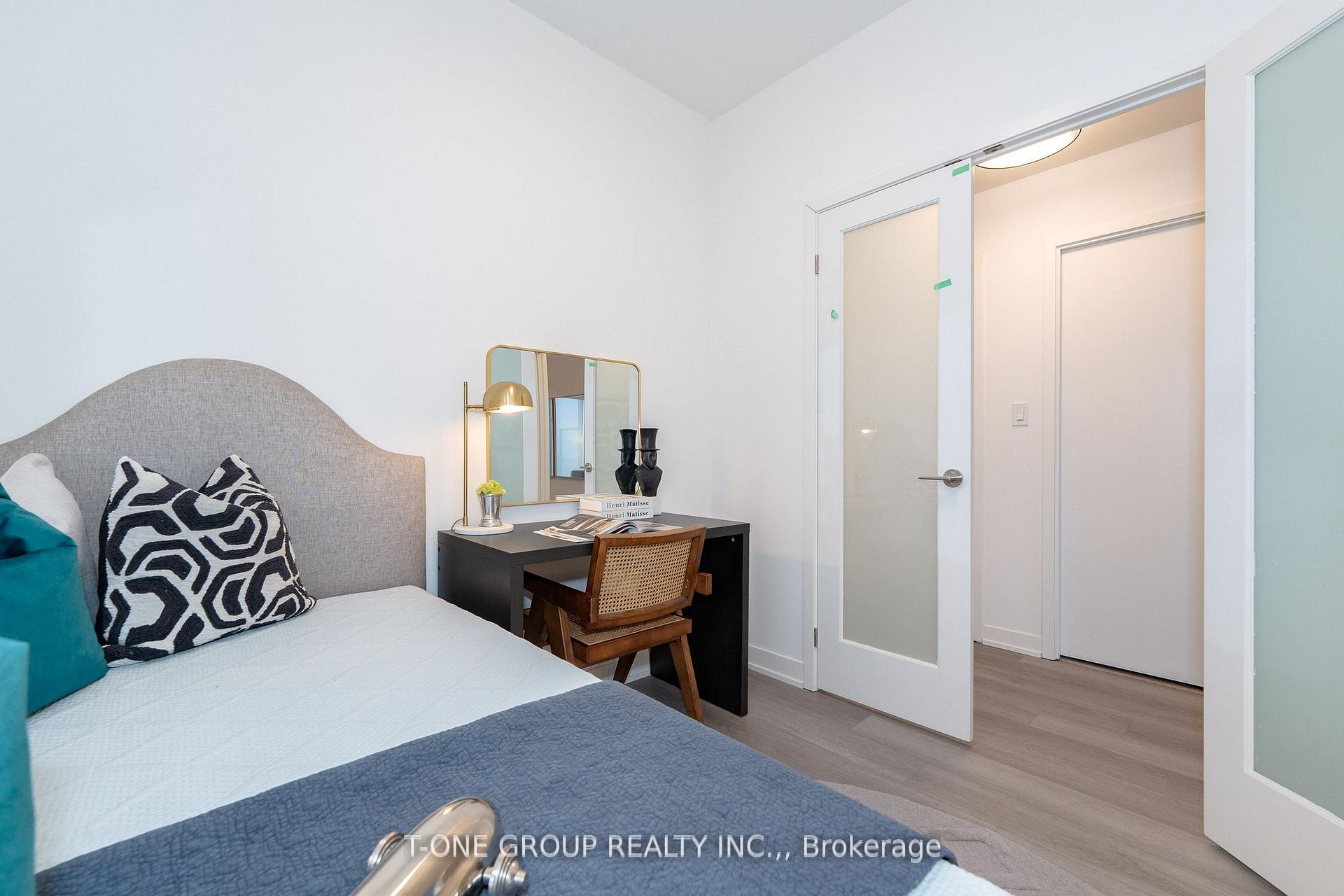 Photo 15 of Unit 709, 292 Verdale Crossing, Markham, Unionville — HOMEH