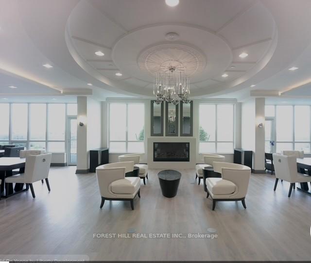 Photo 11 of Unit 921, 7161 Yonge Street, Markham, Grandview — HOMEH