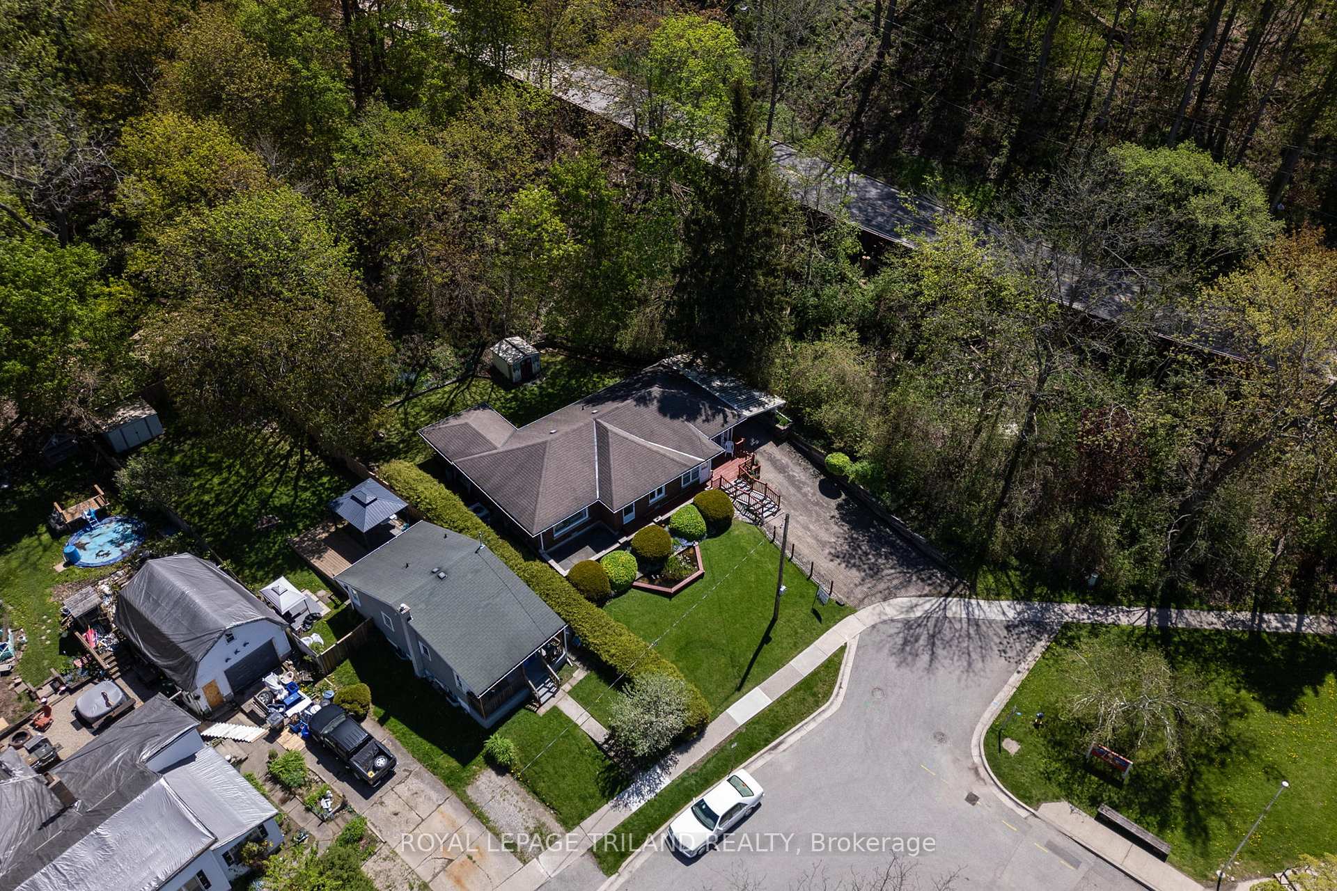 Photo 6 of 237 Frances Street, Central Elgin, Port Stanley — HOMEH
