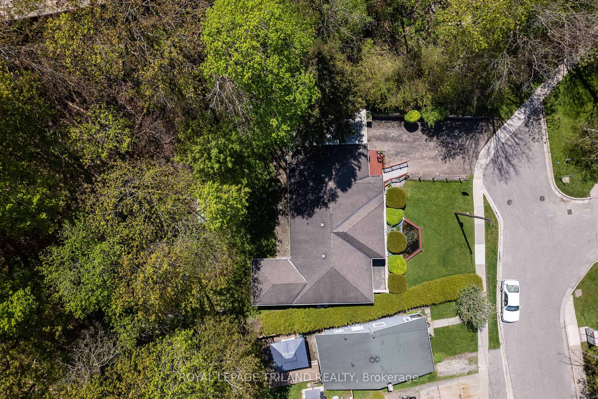 Photo 9 of 237 Frances Street, Central Elgin, Port Stanley — HOMEH