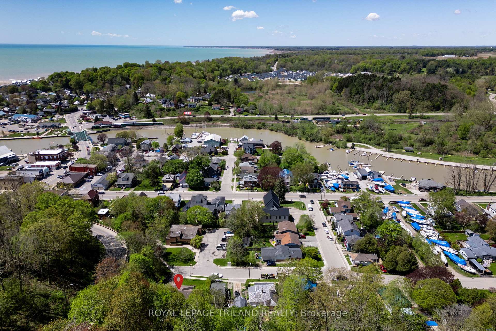 Photo 10 of 237 Frances Street, Central Elgin, Port Stanley — HOMEH