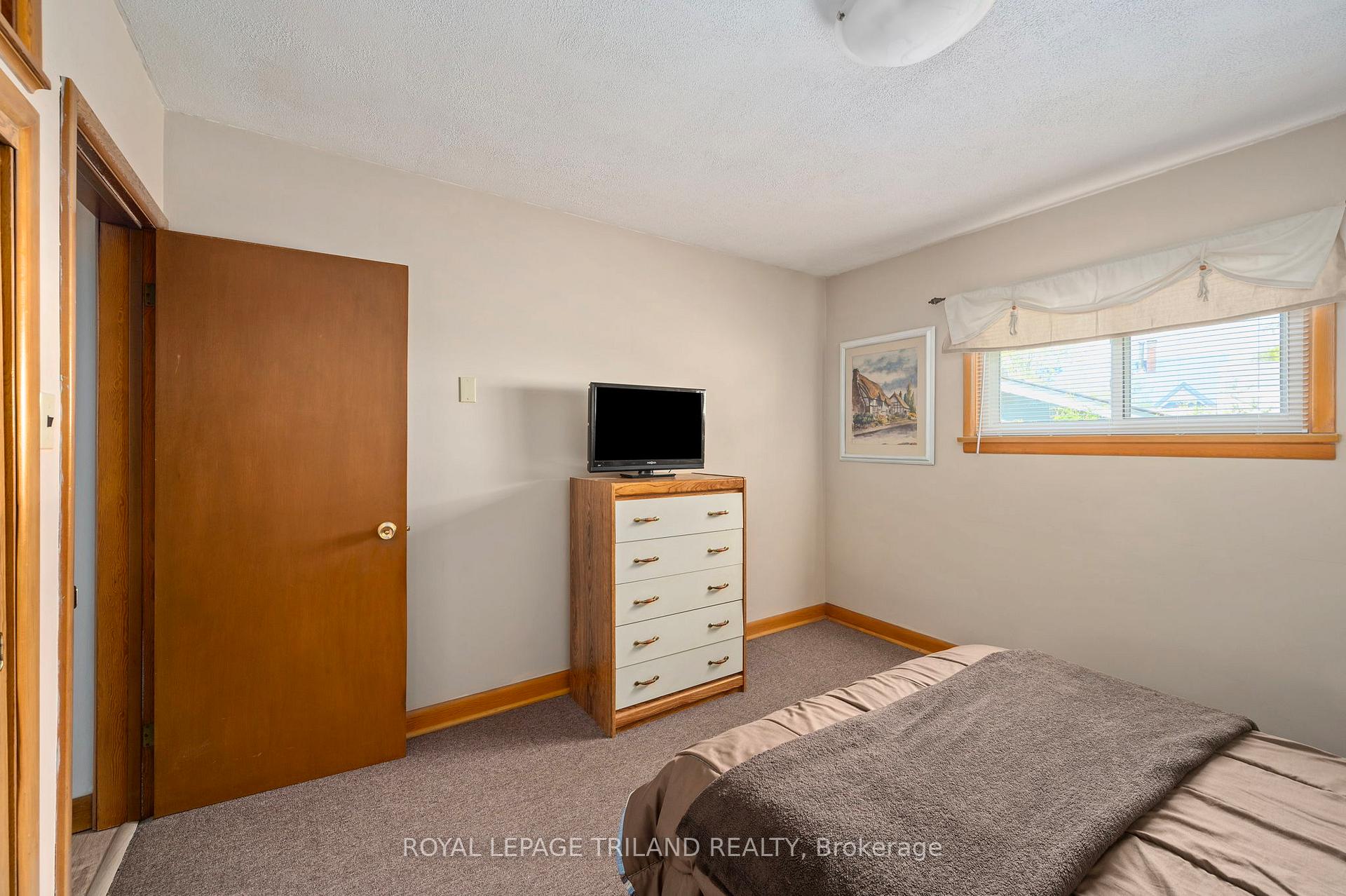 Photo 30 of 237 Frances Street, Central Elgin, Port Stanley — HOMEH