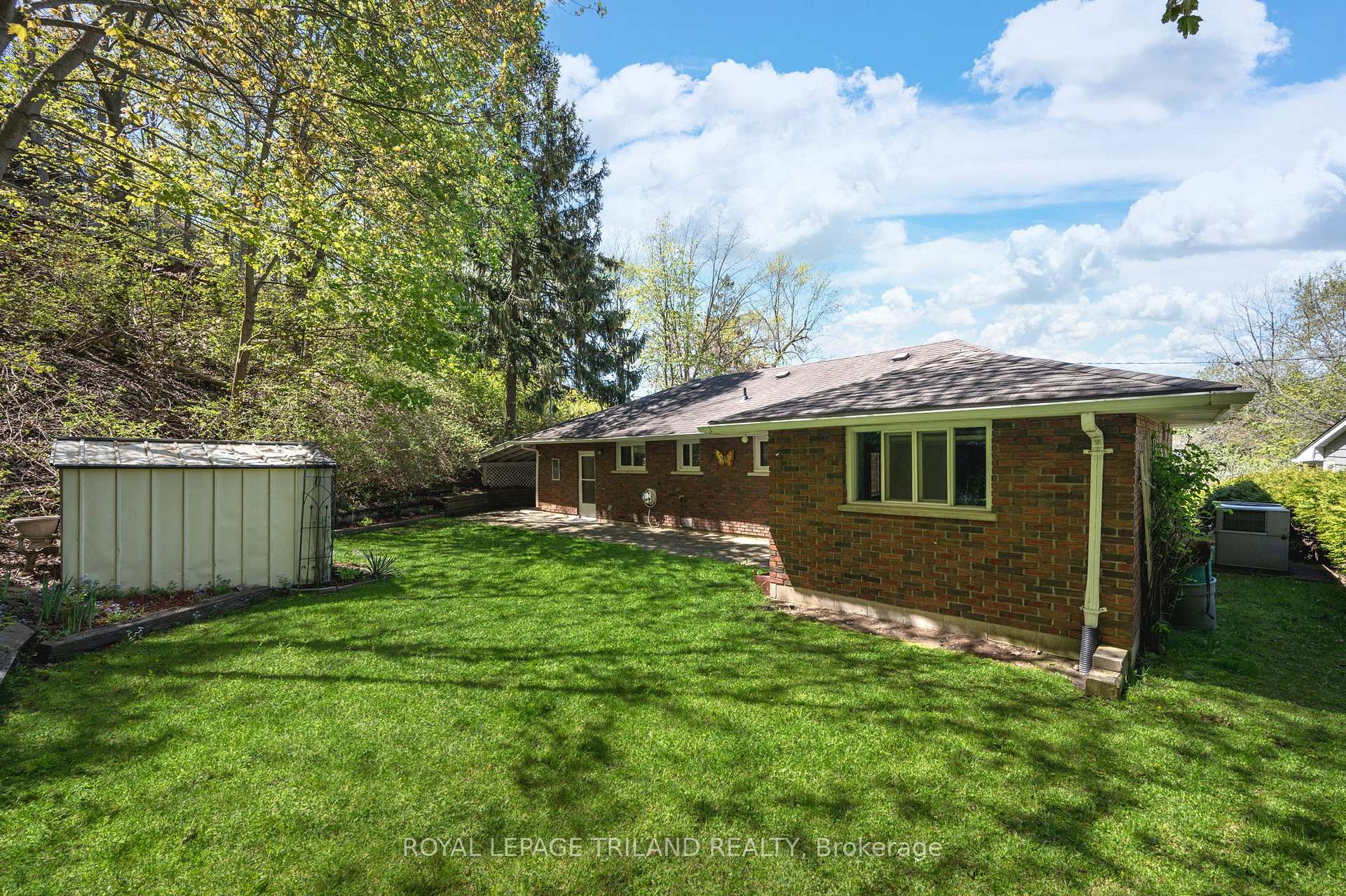 Photo 34 of 237 Frances Street, Central Elgin, Port Stanley — HOMEH