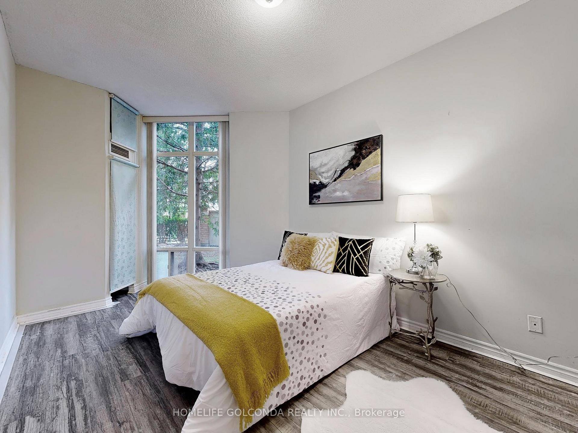 Photo 17 of Unit 102, 130 Pond Drive, Markham, Commerce Valley — HOMEH
