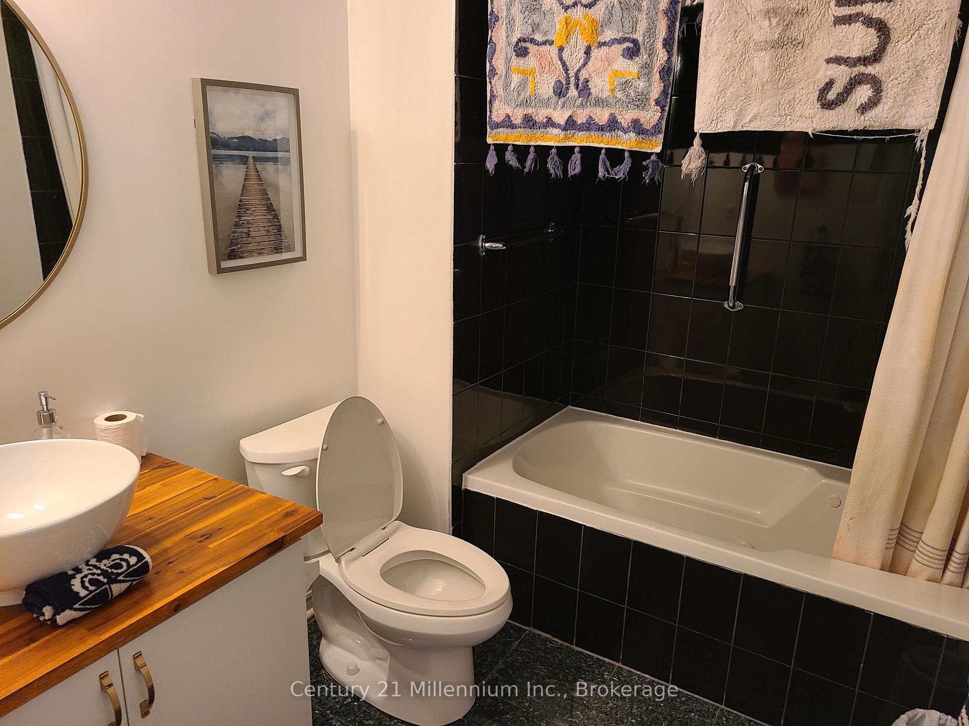 Photo 7 of Unit 32, 384 Mariners Way, Collingwood — HOMEH