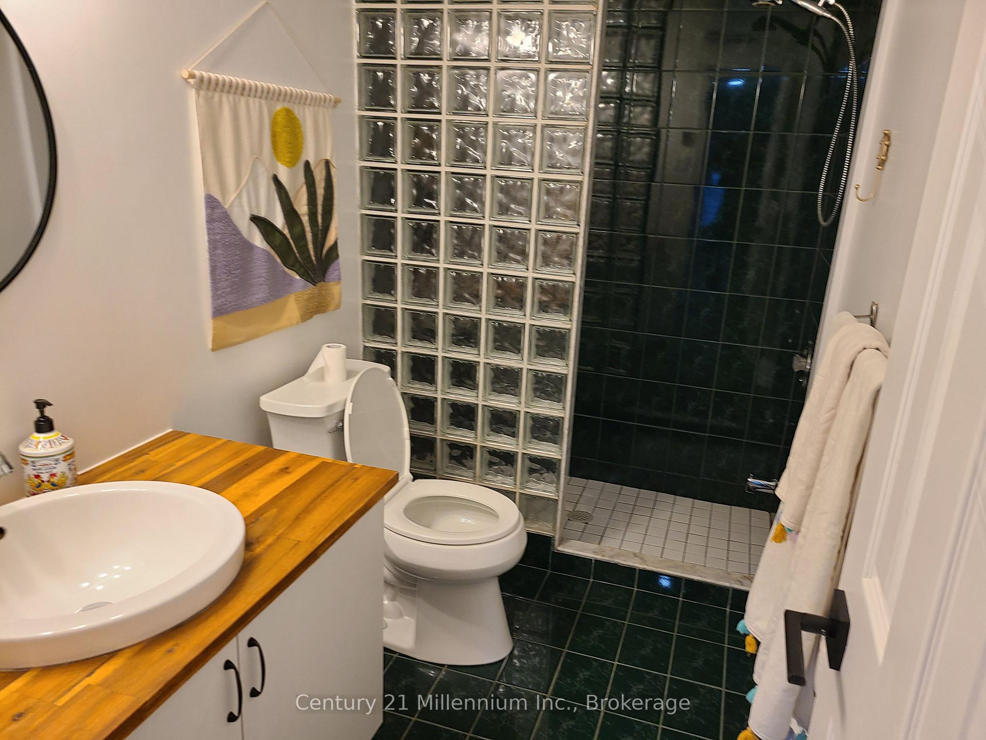 Photo 10 of Unit 32, 384 Mariners Way, Collingwood — HOMEH