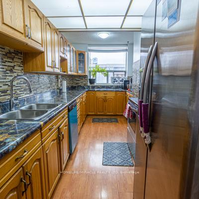 Photo 5 of Unit 1508, 3 Lisa Street, Brampton, Queen Street Corridor — HOMEH