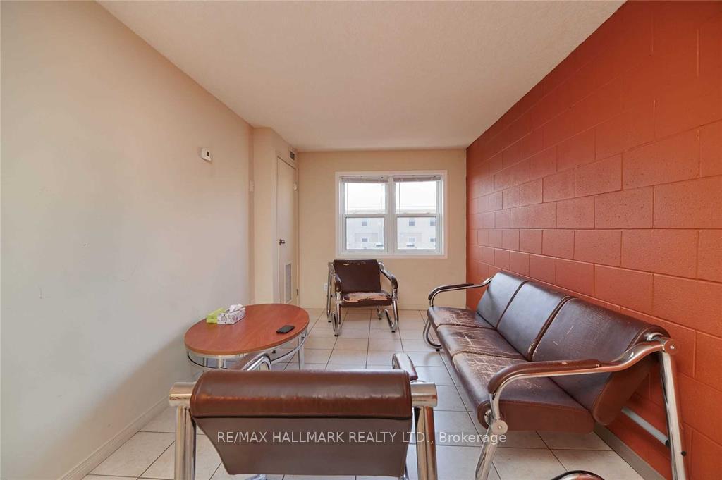 Photo 5 of Unit 502, 261 Lester Street, Waterloo — HOMEH