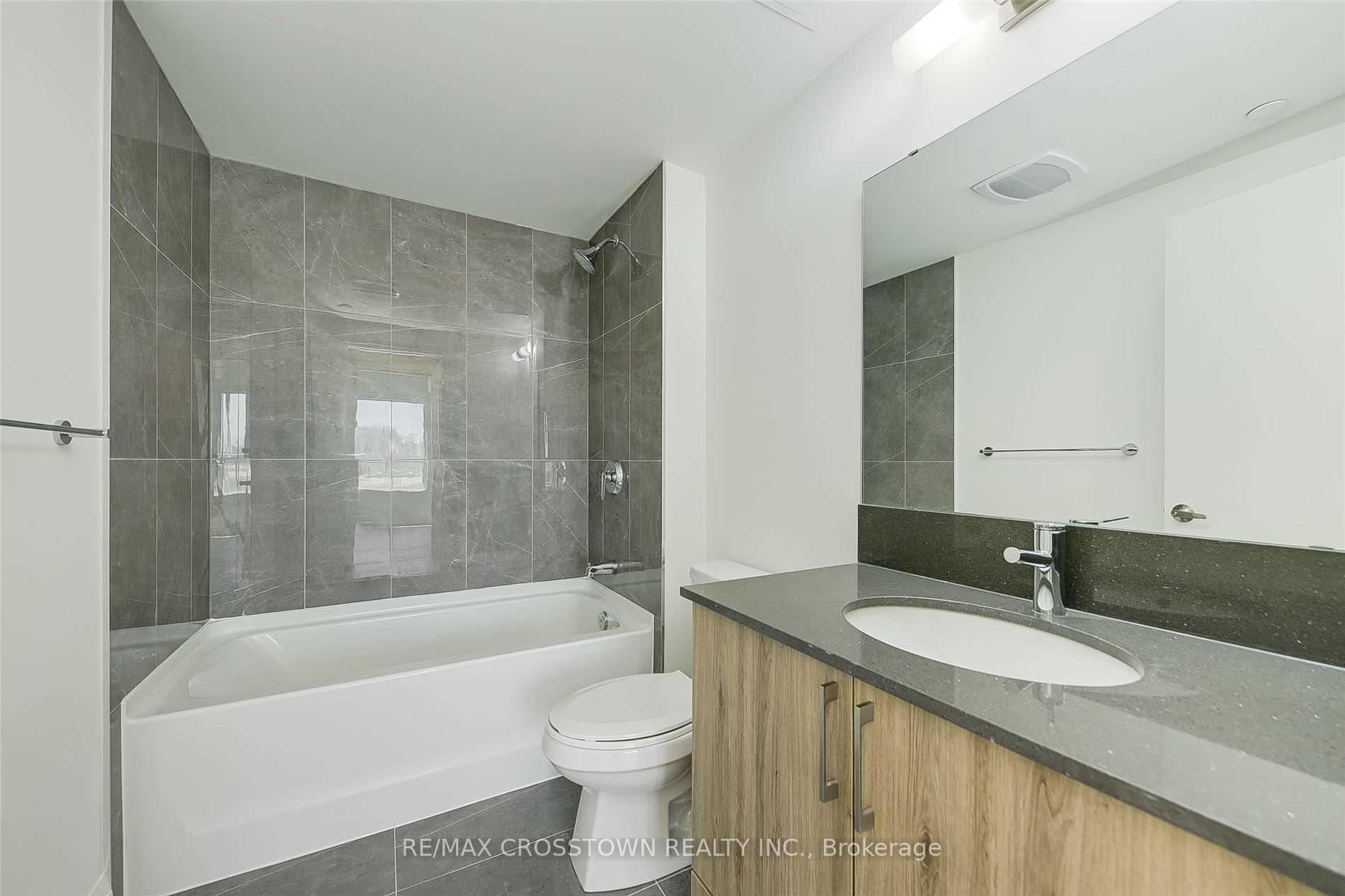 Photo 31 of Unit 712, 58 Lakeside Terrace, Barrie, Little Lake — HOMEH