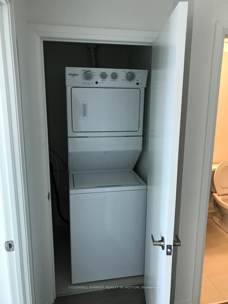 Photo 3 of Unit 212, 58 Lakeside Terrace, Barrie, Little Lake — HOMEH
