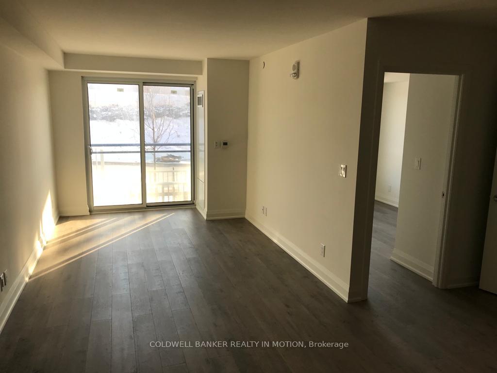 Photo 5 of Unit 212, 58 Lakeside Terrace, Barrie, Little Lake — HOMEH