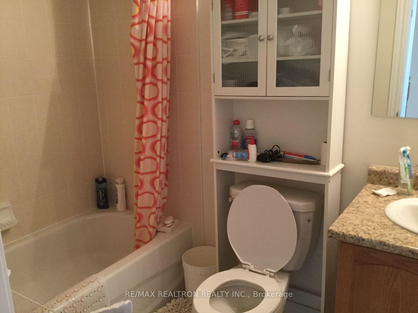 Photo 13 of 90 Comely Way, Markham, Milliken Mills East — HOMEH