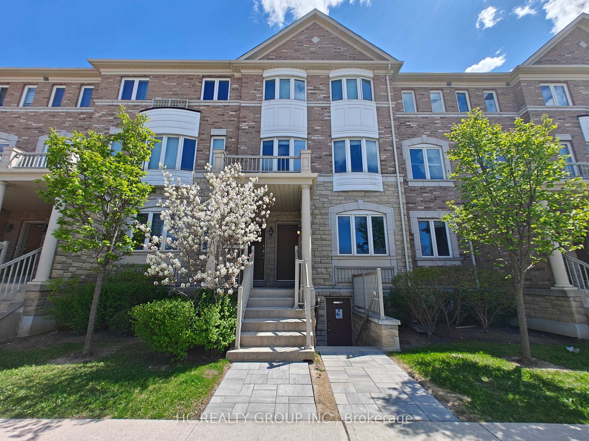 Photo 1 of 277 Aldergrove Drive, Markham, Milliken Mills East — HOMEH