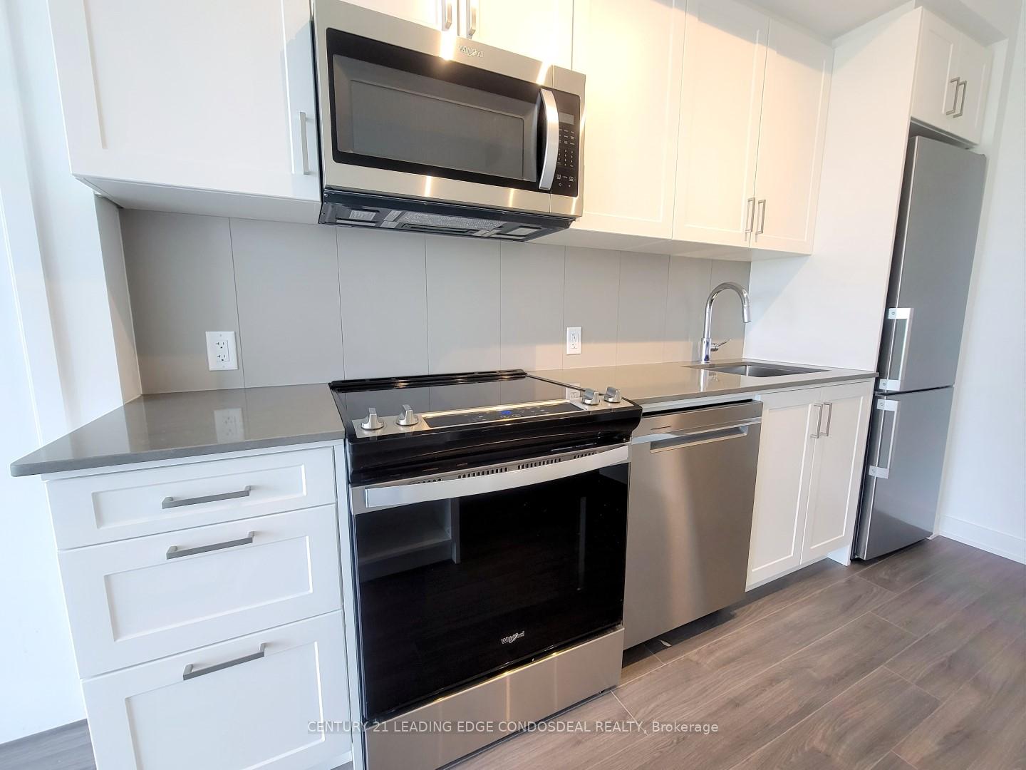 Photo 3 of Unit 623, 681 Yonge Street, Barrie, Painswick South — HOMEH
