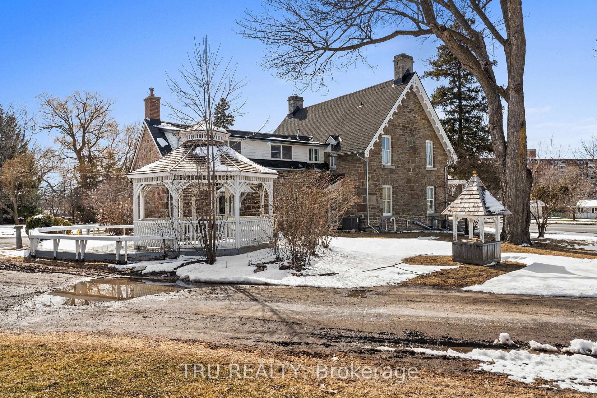 Photo 38 of 3 Bellfield Street N, Ottawa, Bayshore — HOMEH