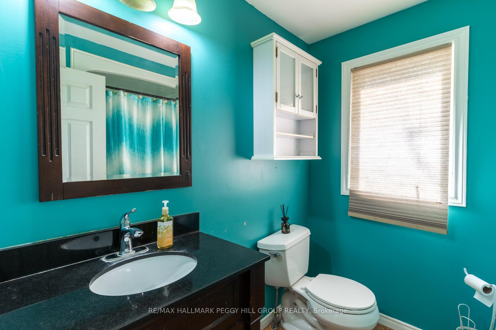 Photo 6 of 44 Centre Street, Barrie, Allandale — HOMEH