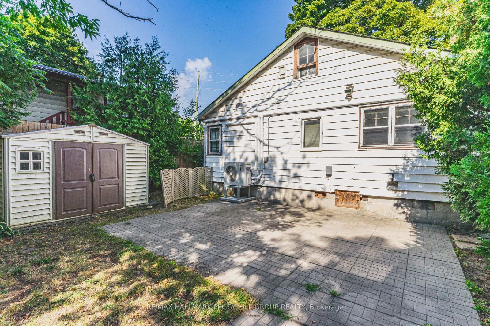 Photo 7 of 44 Centre Street, Barrie, Allandale — HOMEH