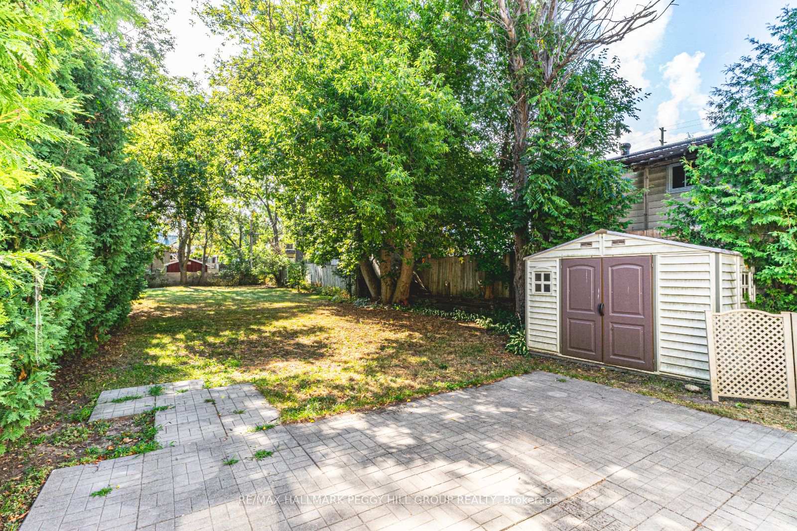 Photo 9 of 44 Centre Street, Barrie, Allandale — HOMEH
