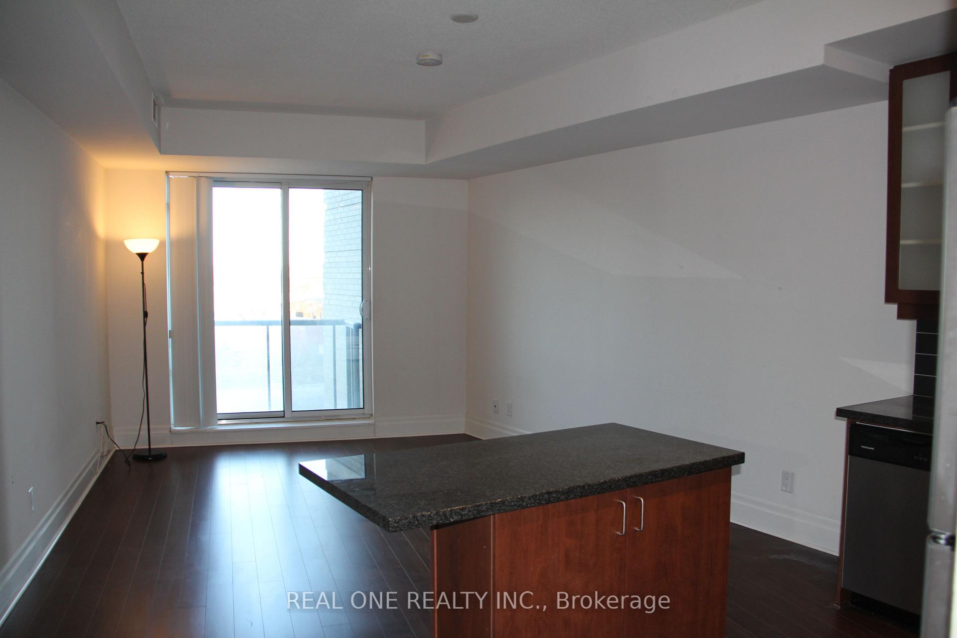 Photo 2 of Unit 210, 111 Upper Duke Crescent, Markham, Unionville — HOMEH