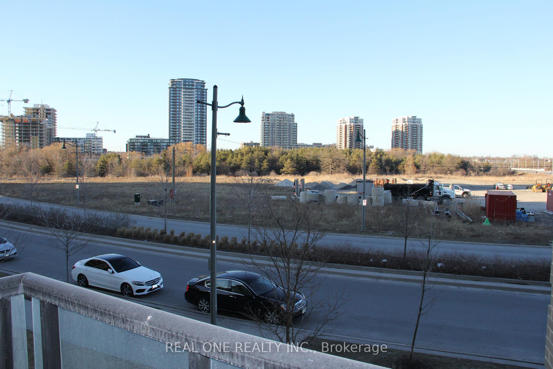 Photo 9 of Unit 210, 111 Upper Duke Crescent, Markham, Unionville — HOMEH