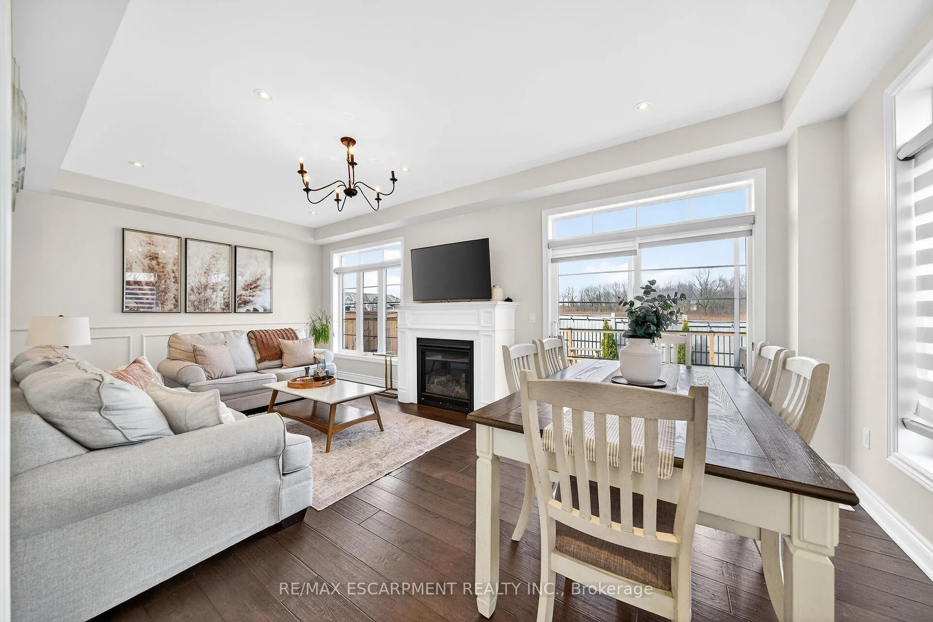 Photo 16 of 140 Robertson Road, Hamilton, Meadowlands — HOMEH