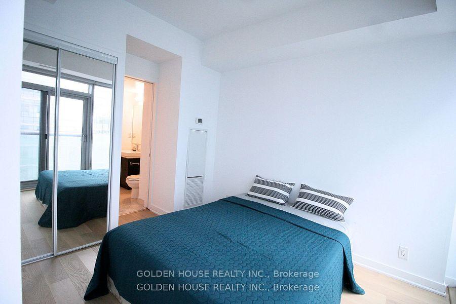 Photo 11 of Unit 2810, 12 York Street, Toronto, Waterfront Communities — HOMEH