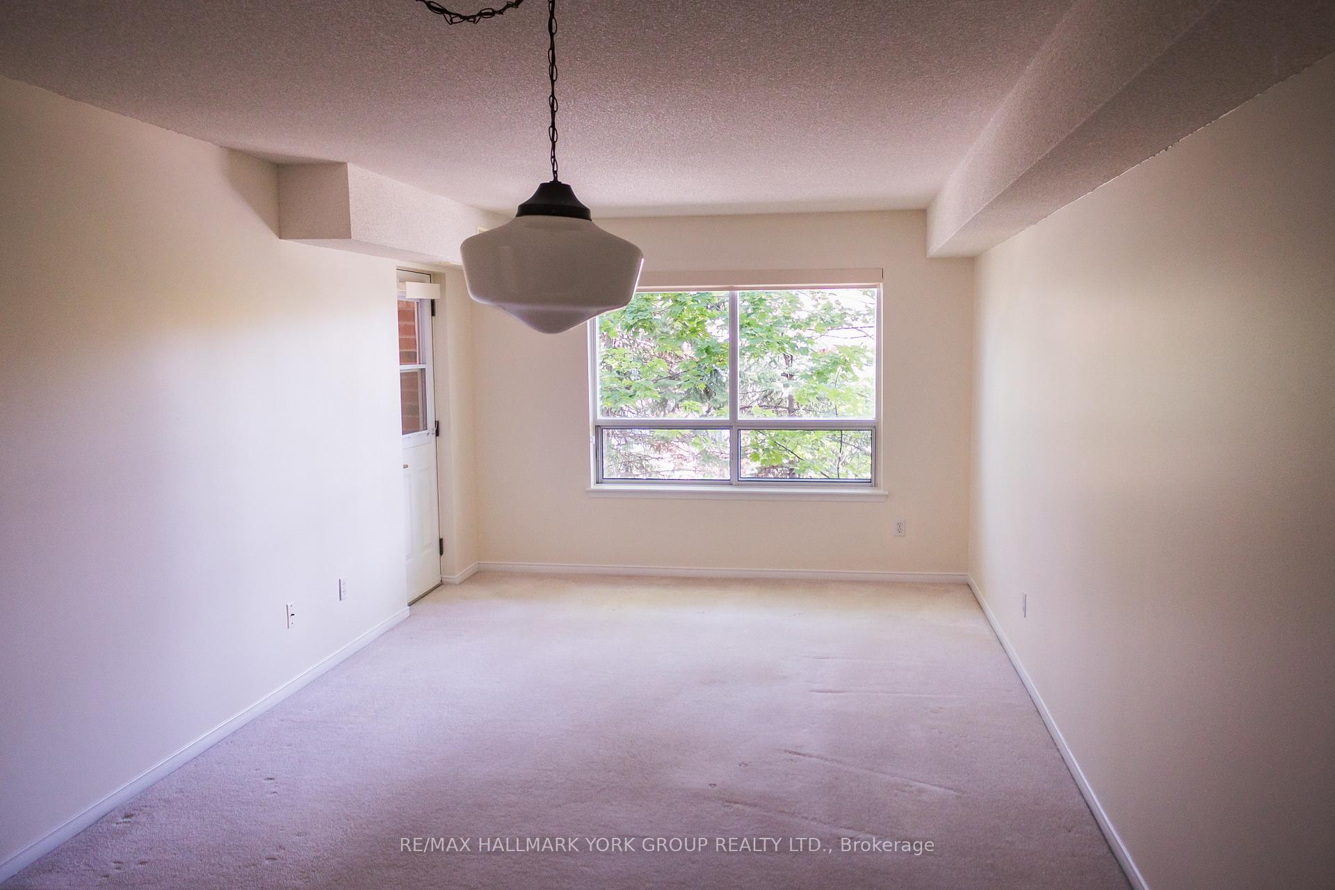 Photo 7 of Unit 408, 143 Edgehill Drive, Barrie, Letitia Heights — HOMEH
