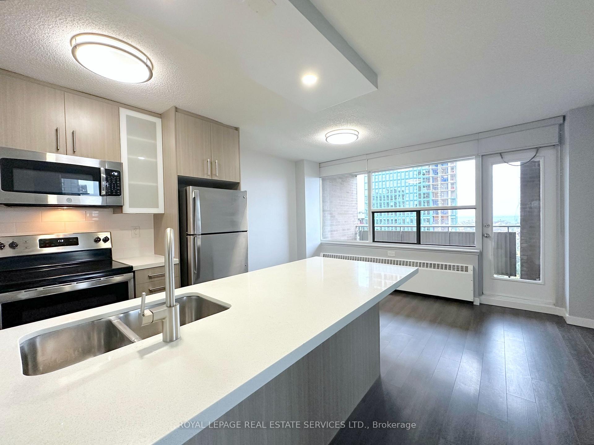 Photo 1 of Unit 1701, 275 Main Street, Toronto, East End-Danforth — HOMEH