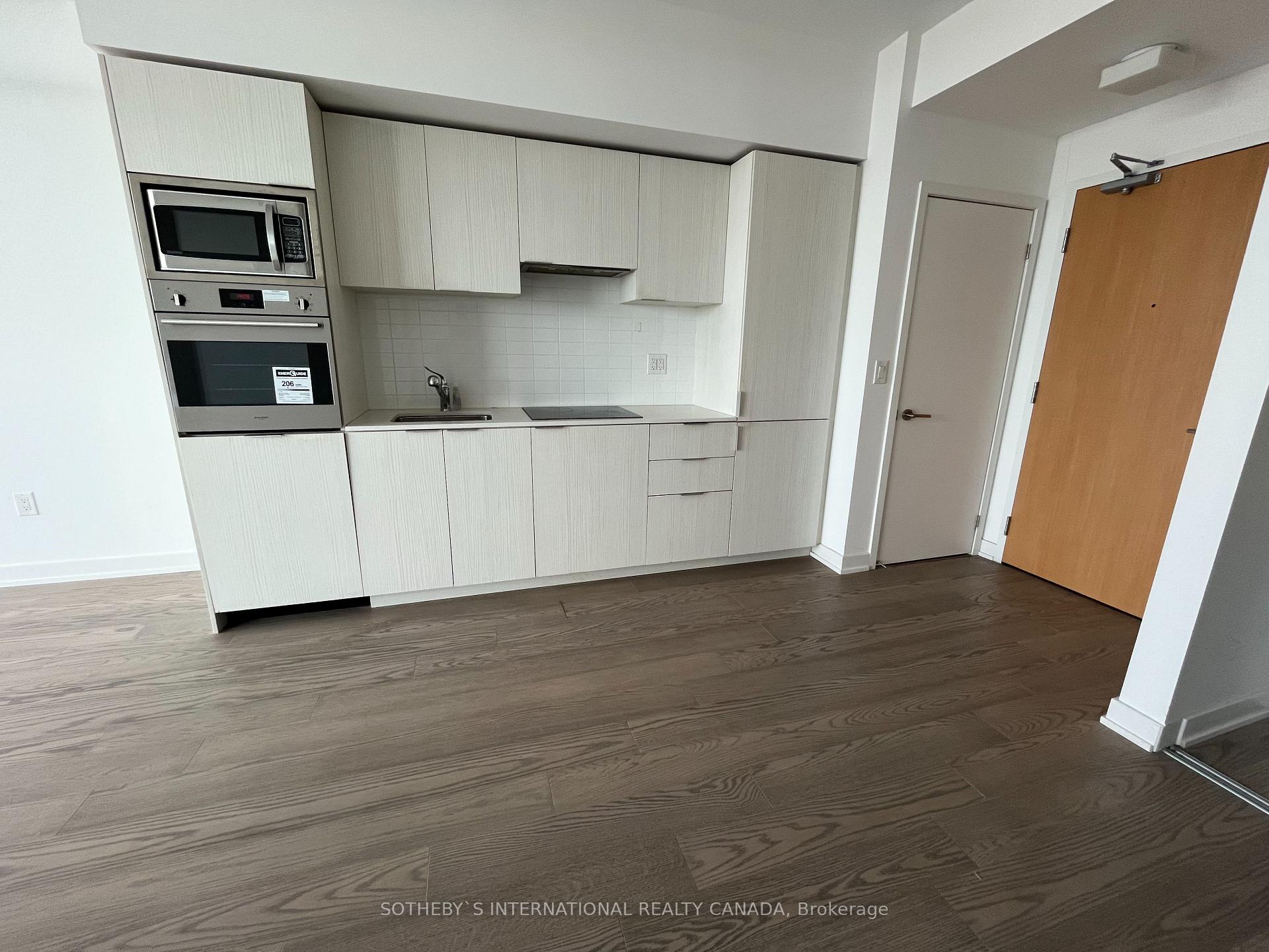 Photo 3 of Unit 5301, 11 Wellesley Street W, Toronto, Bay Street Corridor — HOMEH