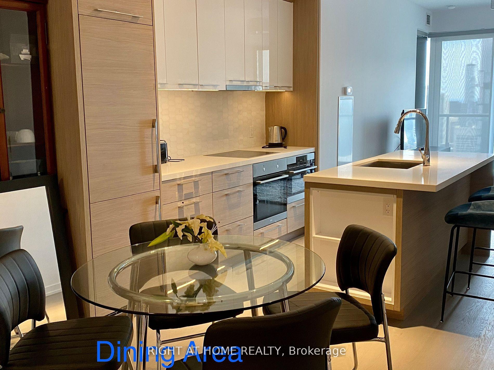Photo 4 of Unit 3408, 488 University Avenue, Toronto, Kensington-Chinatown — HOMEH