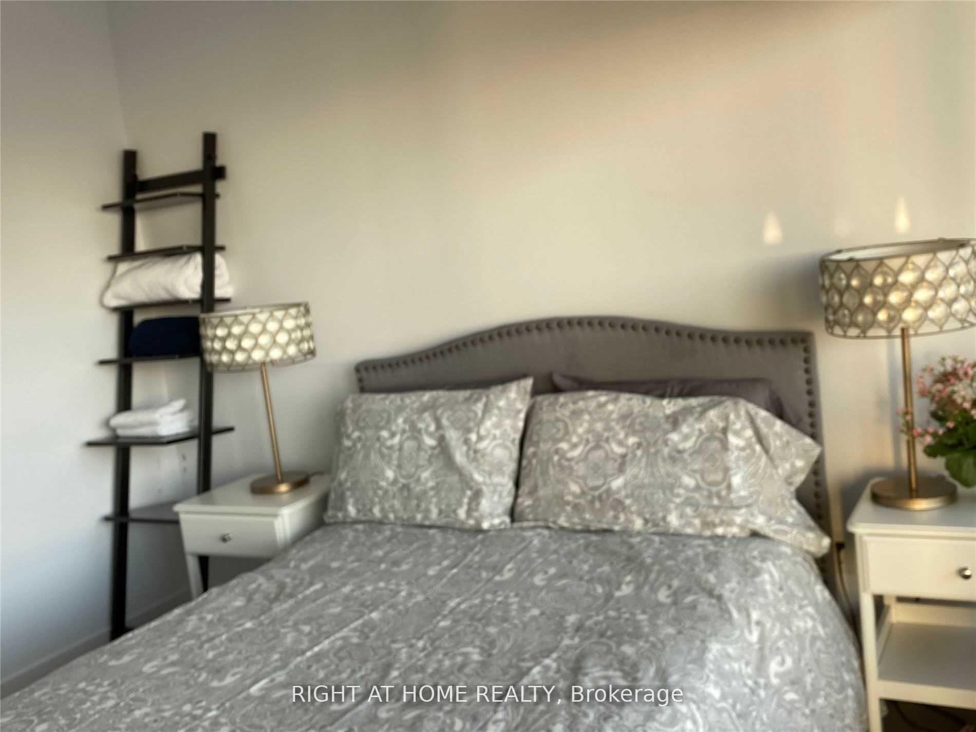 Photo 10 of Unit 3408, 488 University Avenue, Toronto, Kensington-Chinatown — HOMEH
