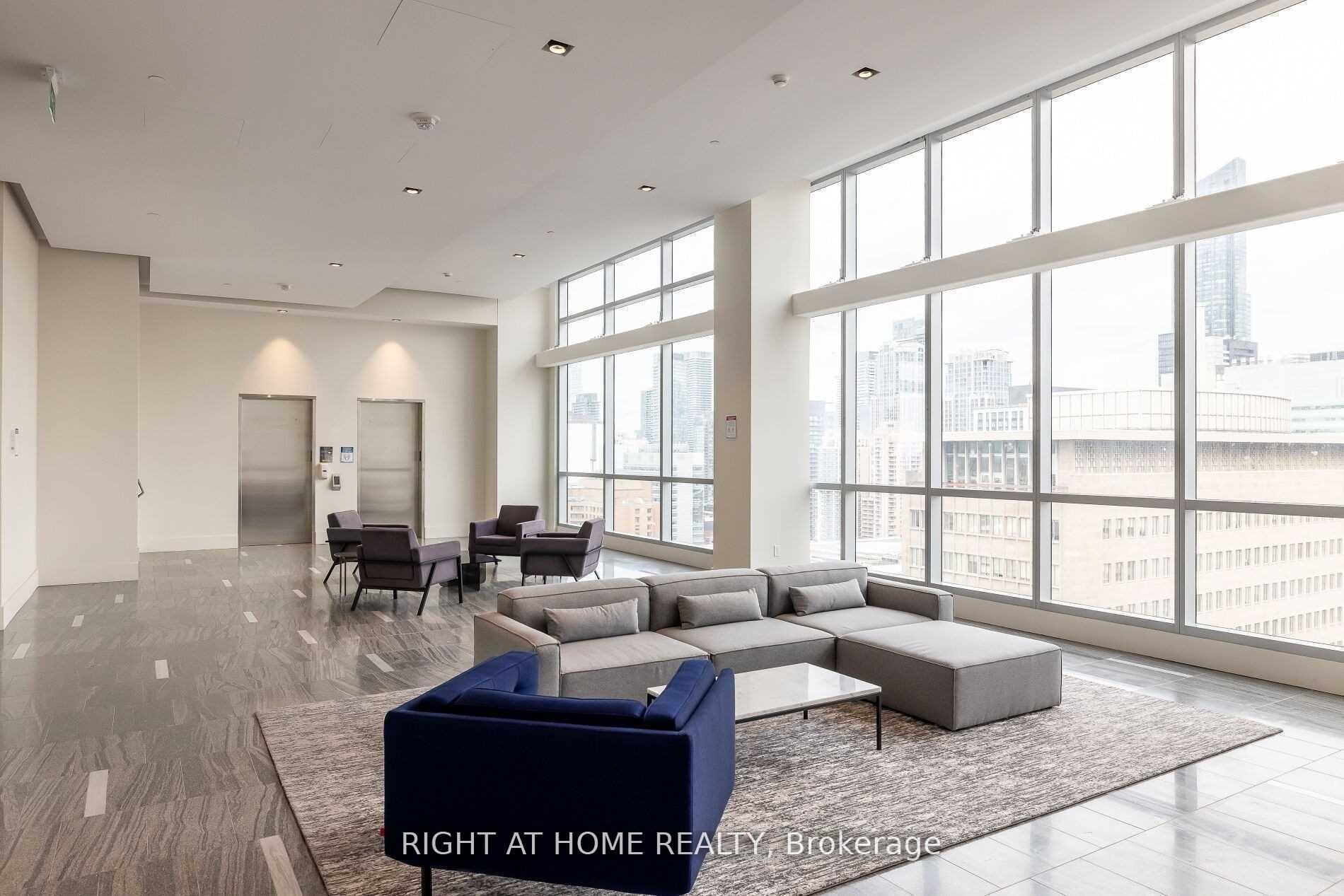 Photo 21 of Unit 3408, 488 University Avenue, Toronto, Kensington-Chinatown — HOMEH