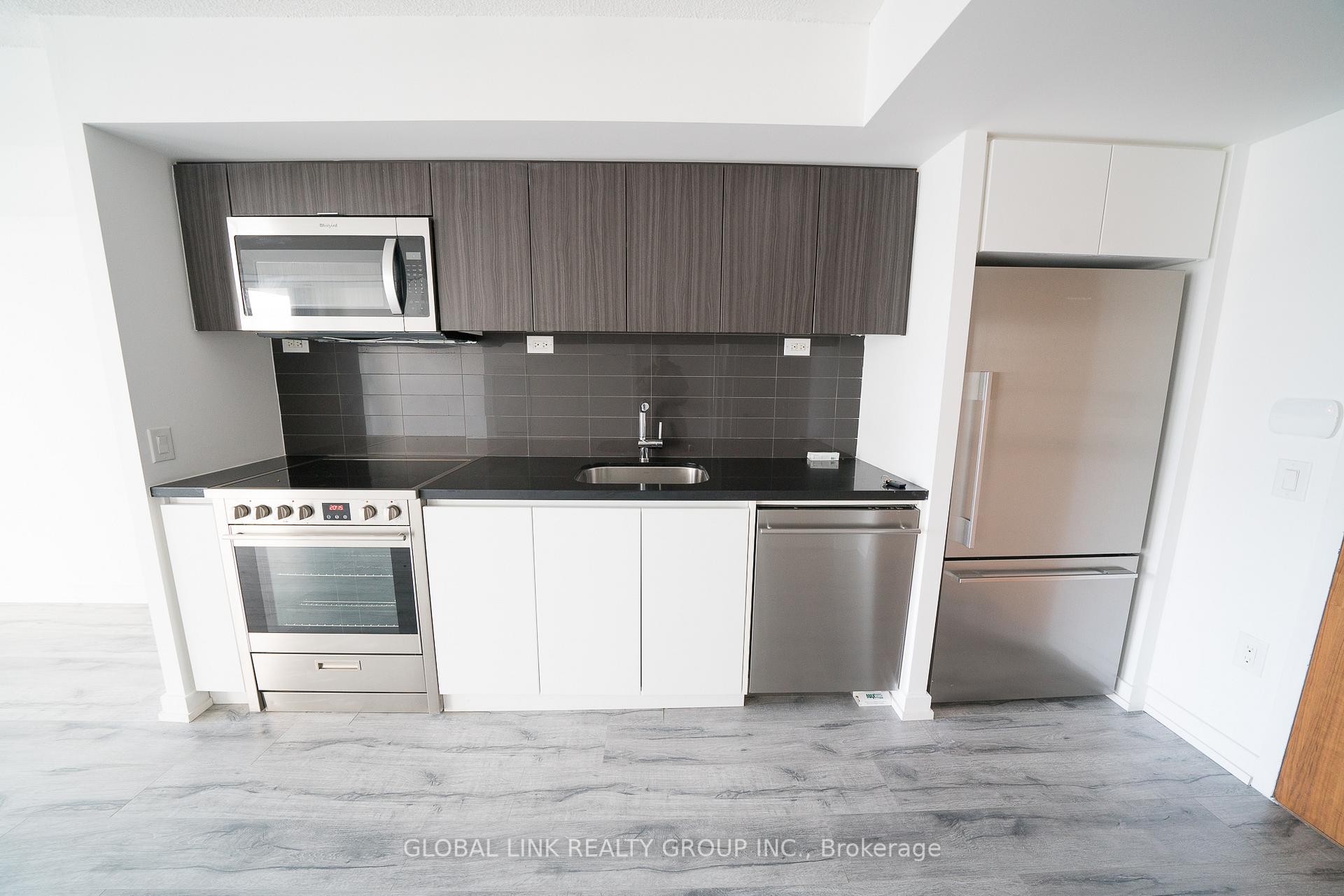 Photo 3 of Unit 2711, 75 Queens Wharf Road, Toronto, Waterfront Communities — HOMEH