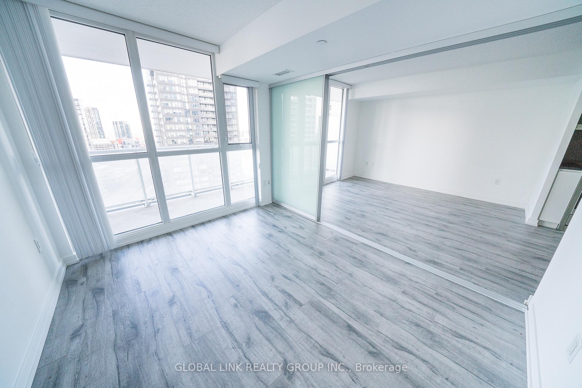 Photo 10 of Unit 2711, 75 Queens Wharf Road, Toronto, Waterfront Communities — HOMEH