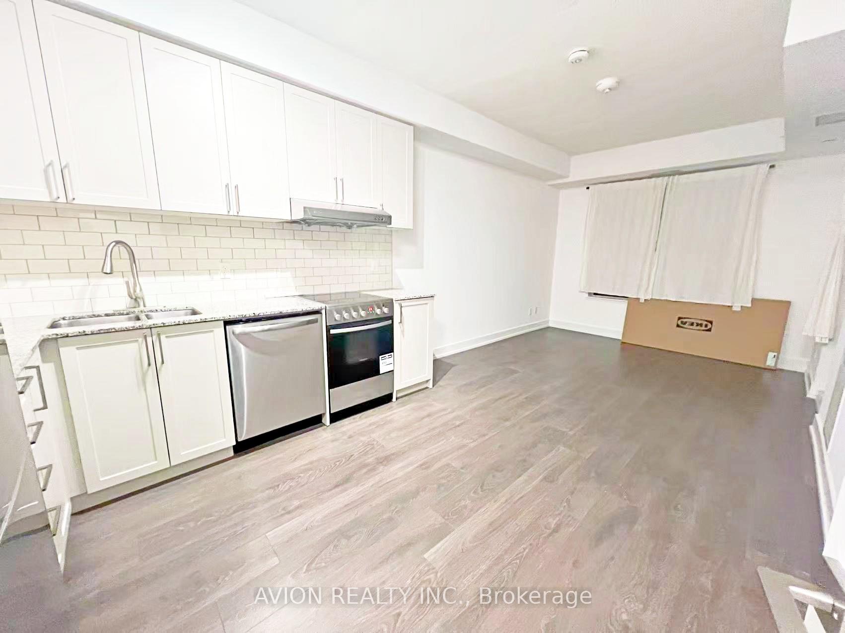 Photo 1 of Unit 327W, 268 Buchanan Drive, Markham, Unionville — HOMEH