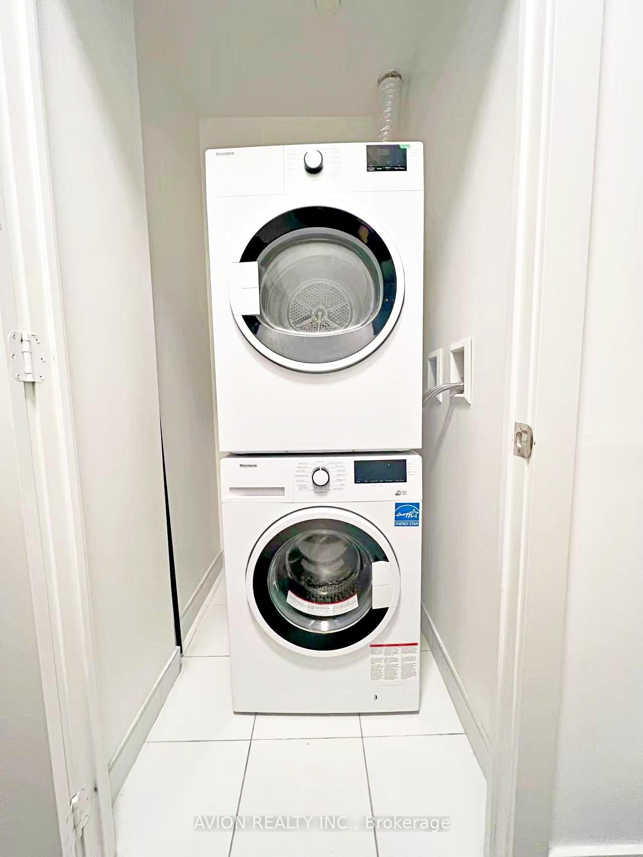 Photo 6 of Unit 327W, 268 Buchanan Drive, Markham, Unionville — HOMEH