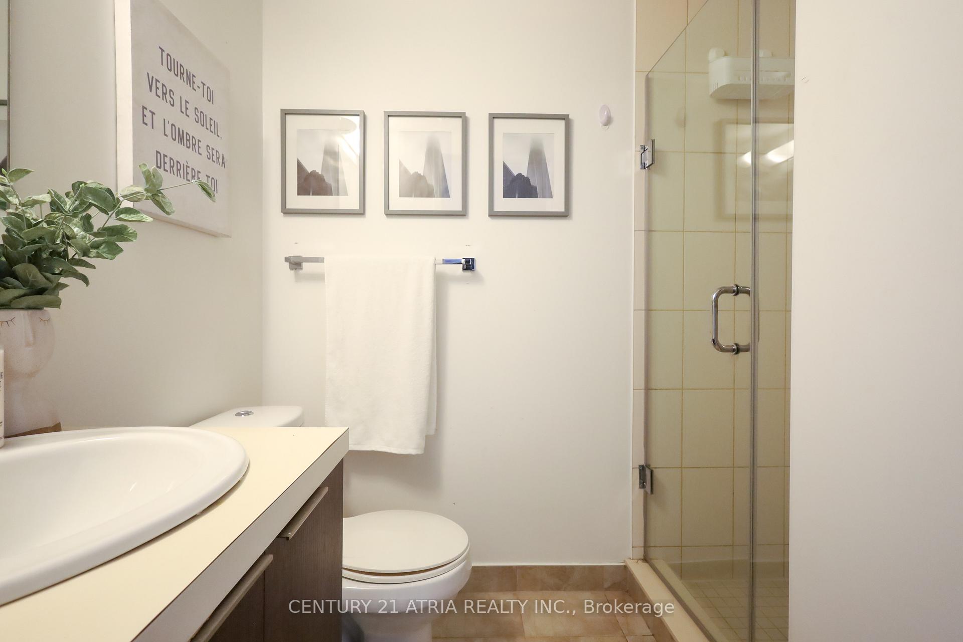 Photo 20 of Unit 1002, 14 York Street, Toronto, Waterfront Communities — HOMEH
