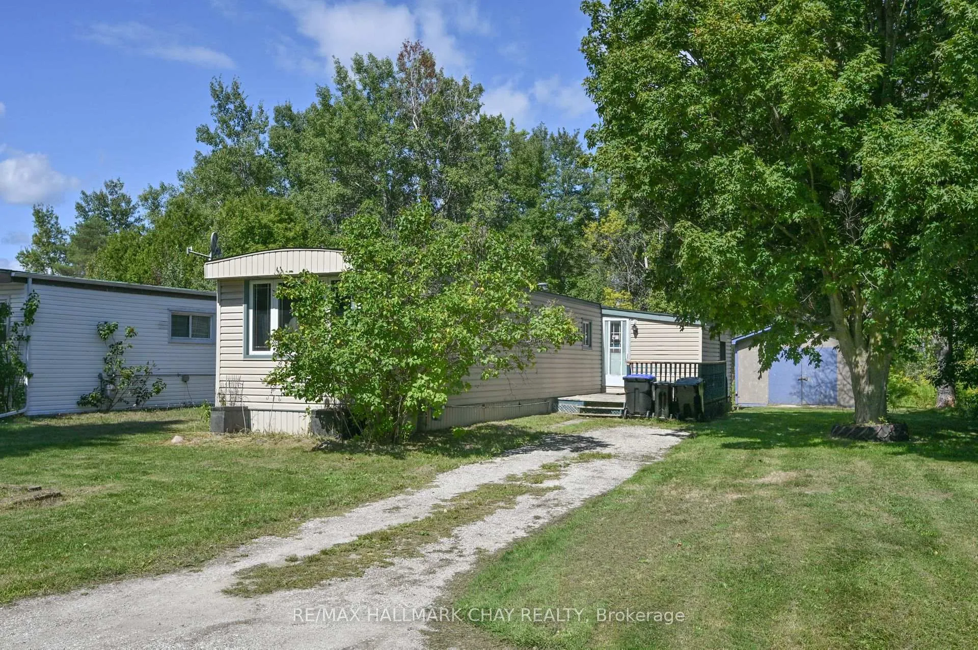 Photo 1 of 32 Shamrock Crescent, Essa, Rural Essa — HOMEH