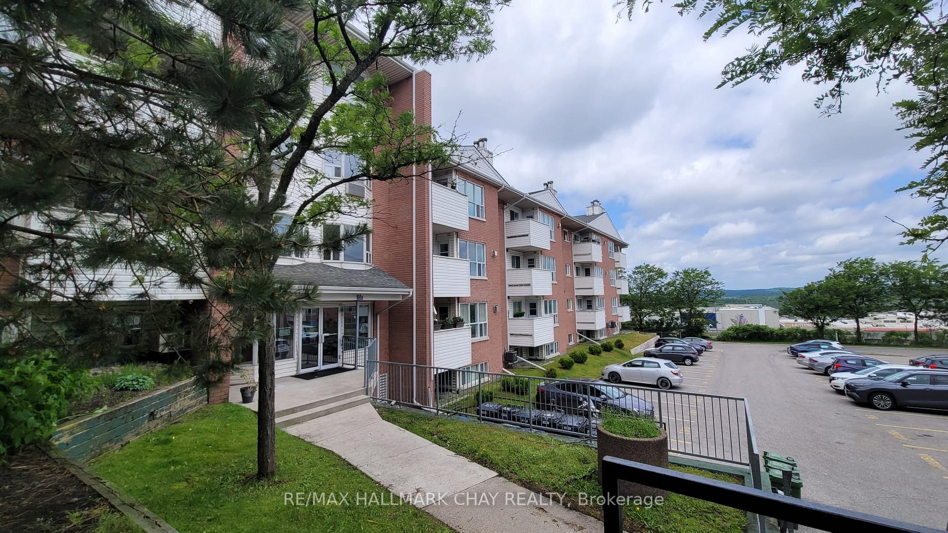 Front of Unit 414, 120 Bell Farm Road