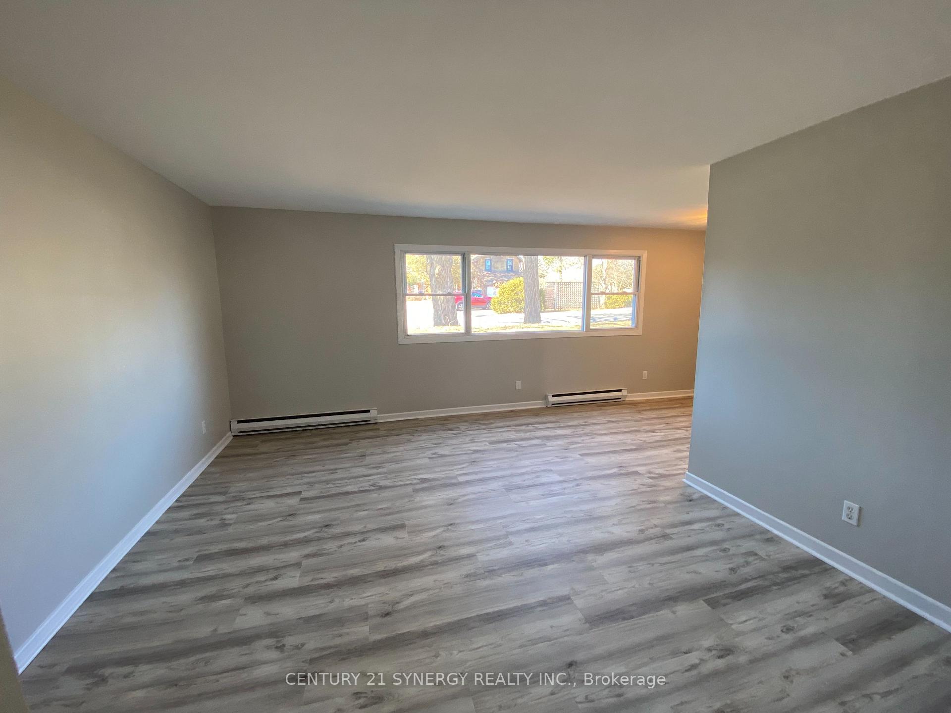 Photo 2 of Unit 6, 173 Park Avenue, Carleton Place — HOMEH