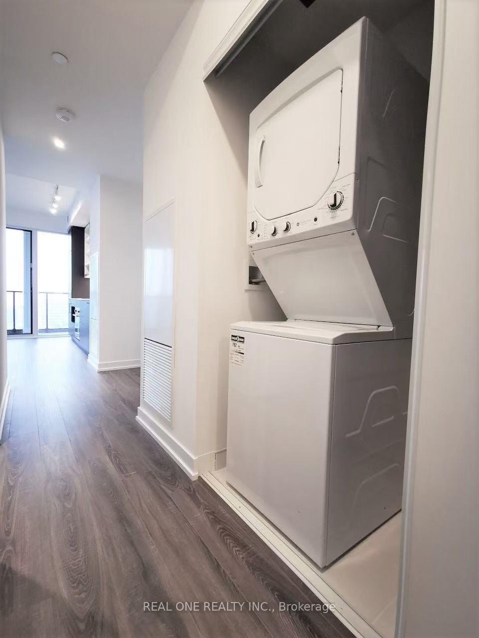 Photo 11 of Unit 1416, 20 Edward Street, Toronto, Bay Street Corridor — HOMEH