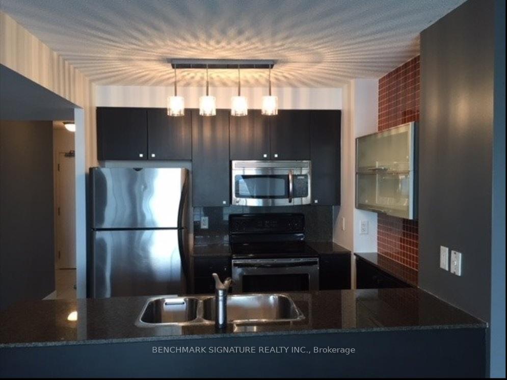 Photo 2 of Unit 3112, 11 Brunel Court, Toronto, Waterfront Communities — HOMEH