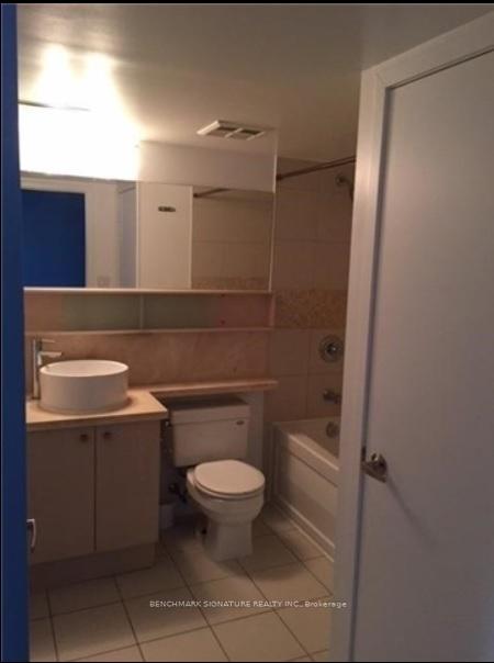 Photo 7 of Unit 3112, 11 Brunel Court, Toronto, Waterfront Communities — HOMEH