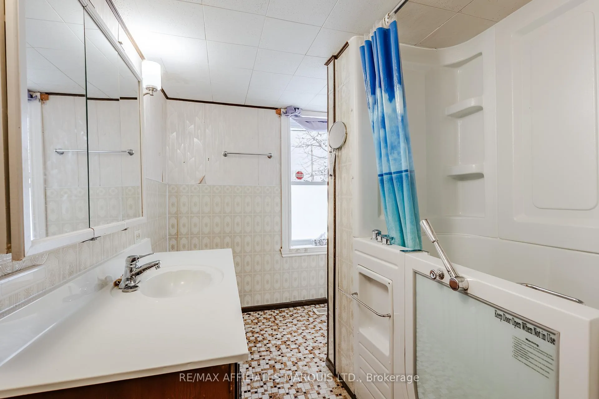Photo 11 of 642 Marlborough Street N, Cornwall — HOMEH