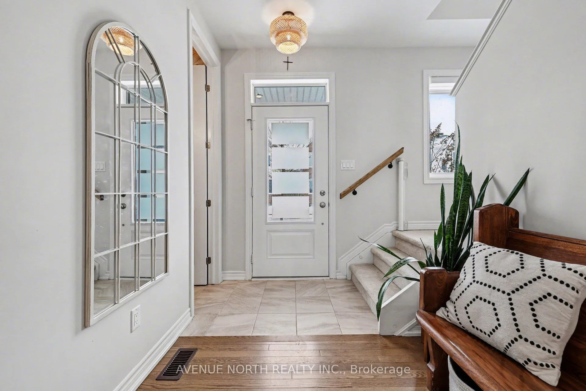 Photo 2 of 206 Douglas Fir Street, Ottawa, Barrhaven - Heritage Park — HOMEH