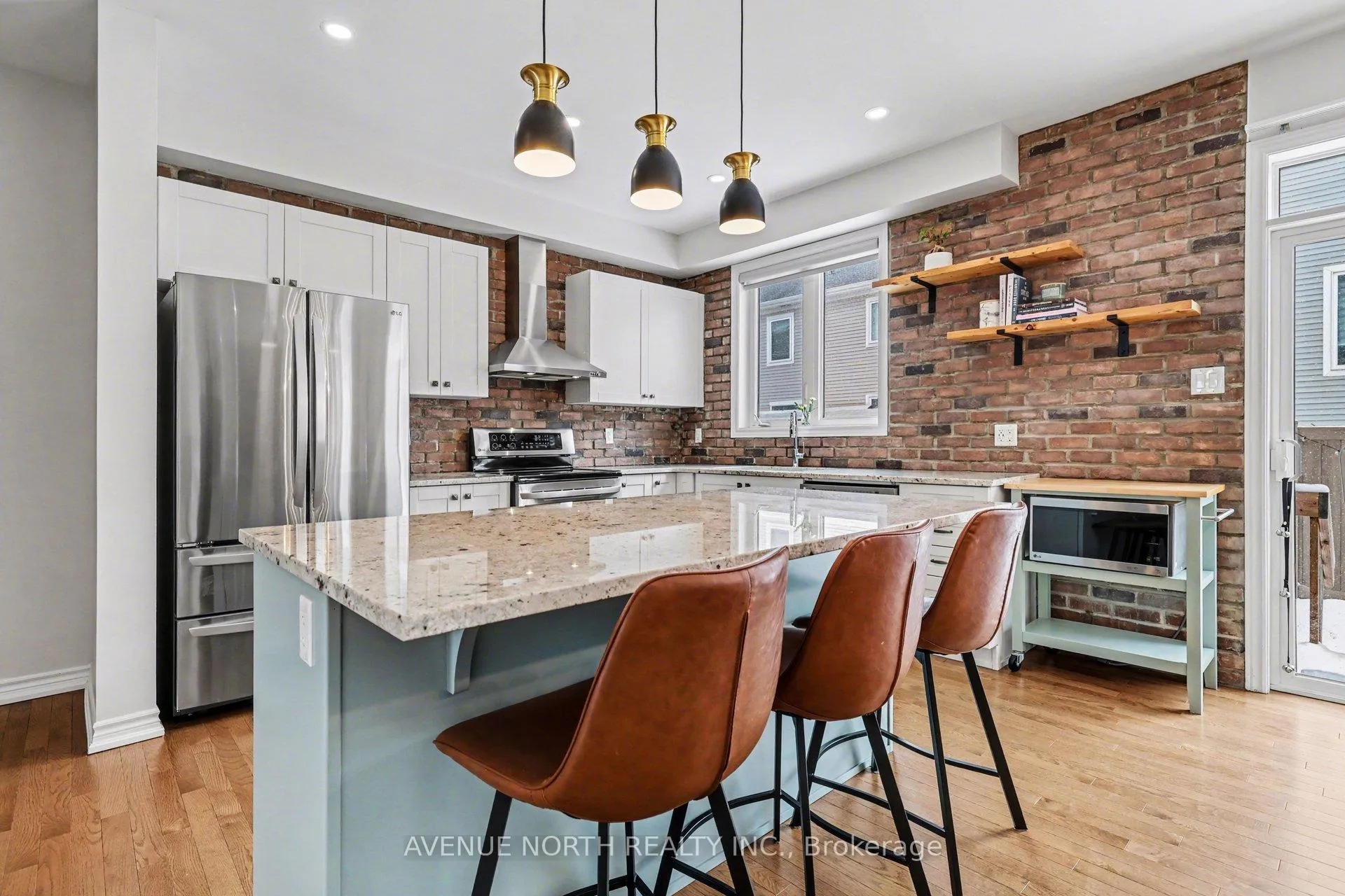 Photo 8 of 206 Douglas Fir Street, Ottawa, Barrhaven - Heritage Park — HOMEH
