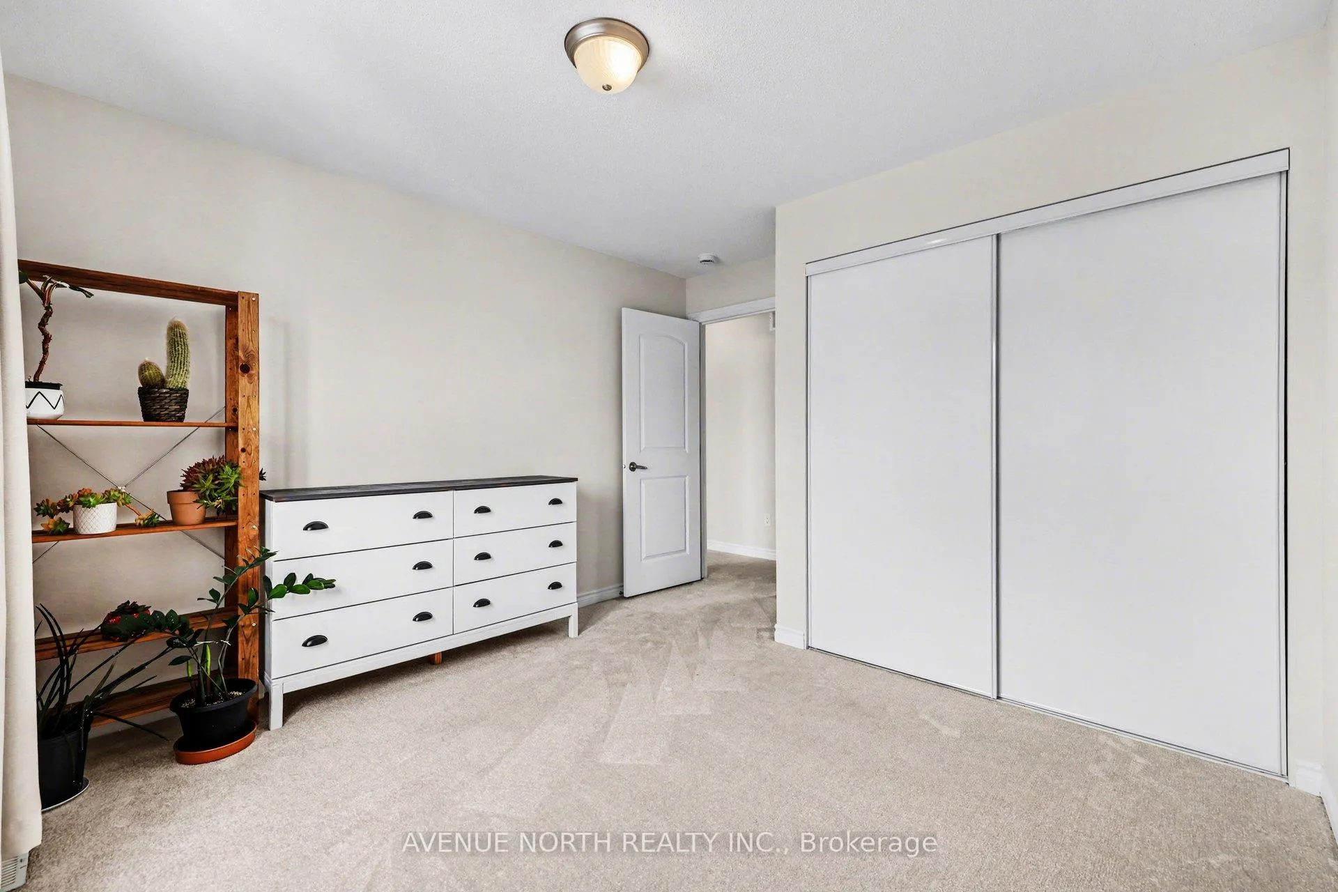 Photo 25 of 206 Douglas Fir Street, Ottawa, Barrhaven - Heritage Park — HOMEH