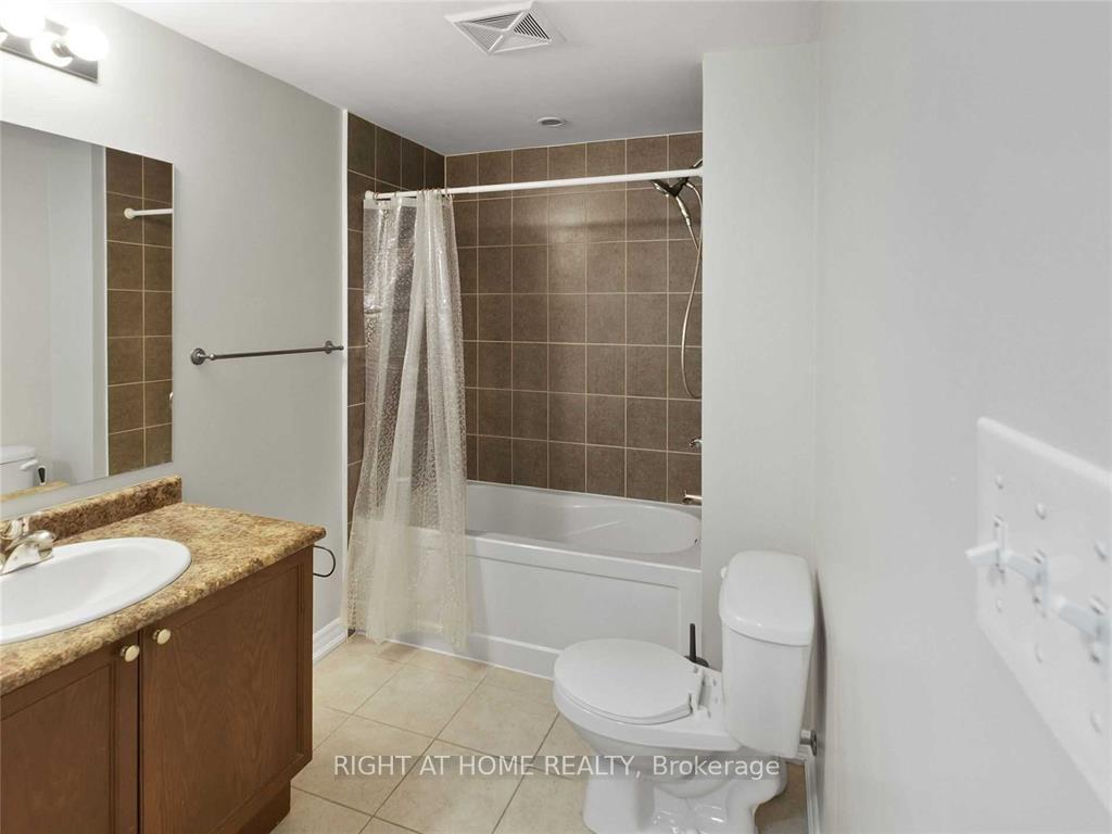 Photo 7 of Unit 104, 39 Ferndale Drive S, Barrie, Ardagh — HOMEH