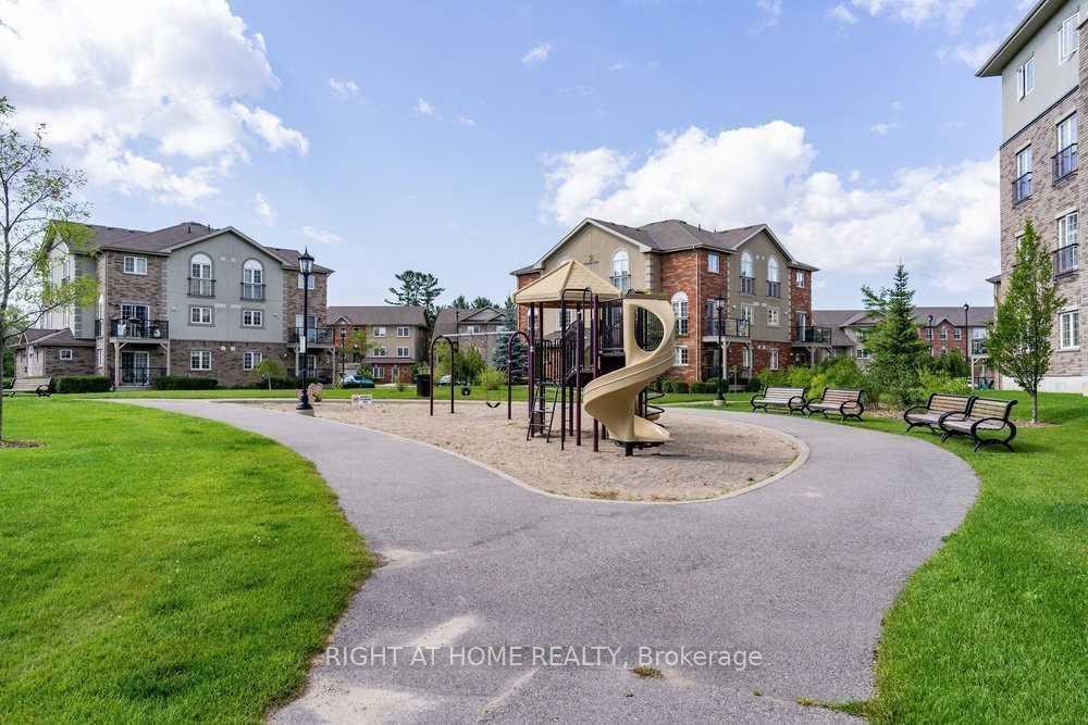 Photo 10 of Unit 104, 39 Ferndale Drive S, Barrie, Ardagh — HOMEH